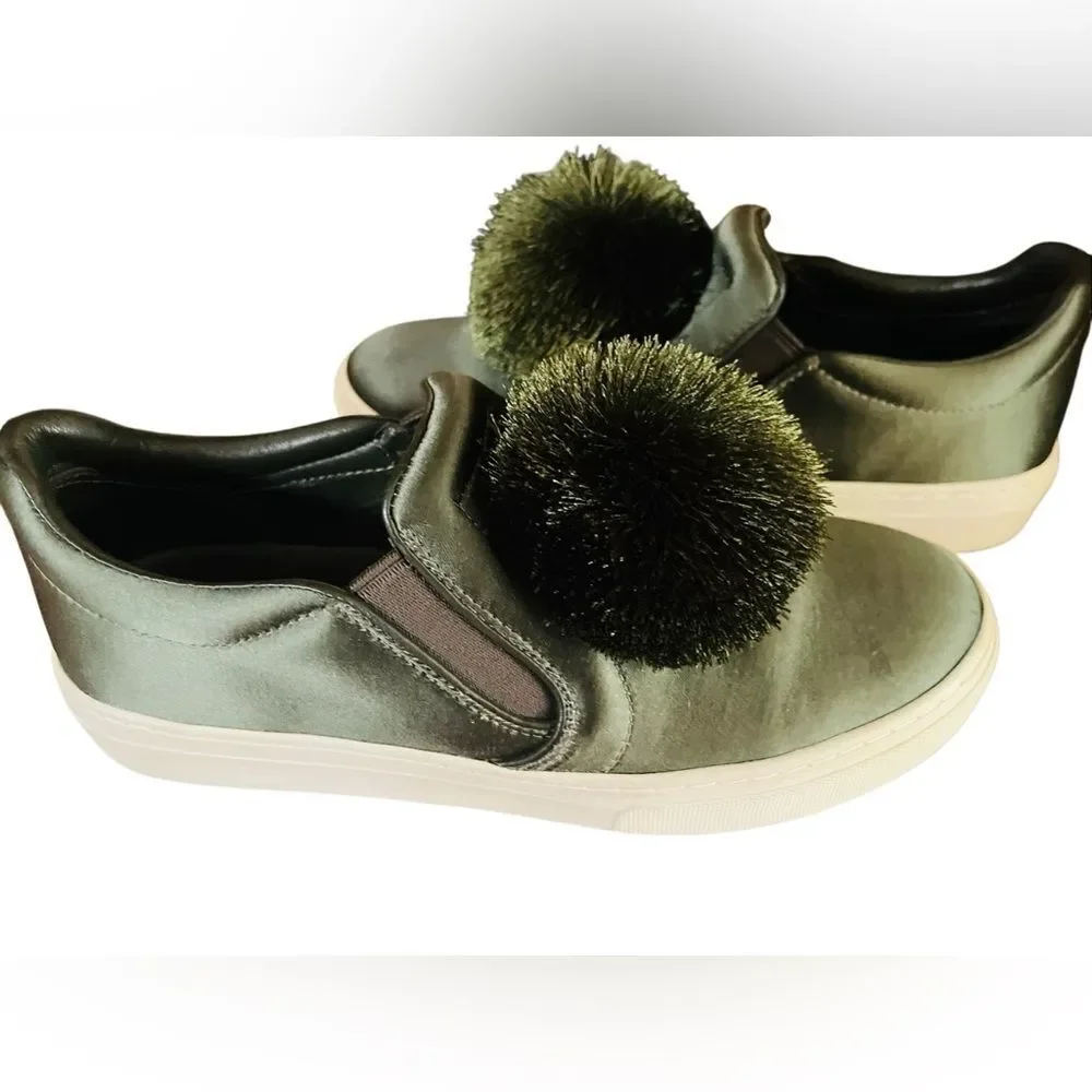 Tory Burch Daphne Pom Pom Sneaker Satin Lux Olive Green Slip On Shoe Size 7.5.